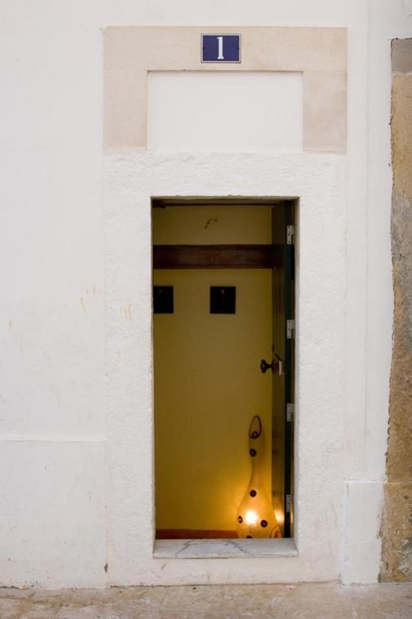 Pequeno Hostel Lisboa Exteriör bild